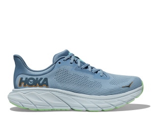 Hoka ARAHI 7