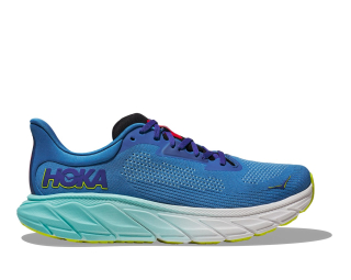 Hoka ARAHI 7