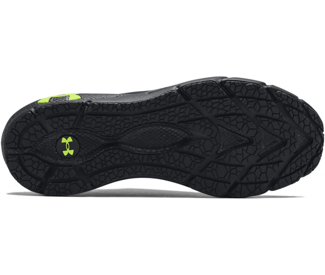 Black and green under armour clearance shoes